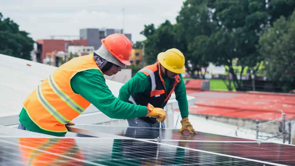 Installation de panneaux solaires